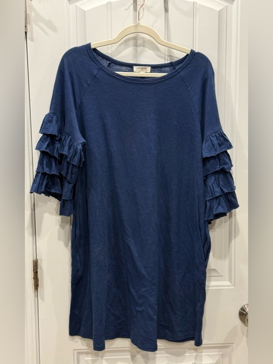 Umgee Tops - Umgee USA Women’s Size Large Boho Ruffle Tiered Sleeve Tunic EUC